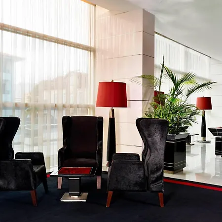 Sheraton & 5* Порту