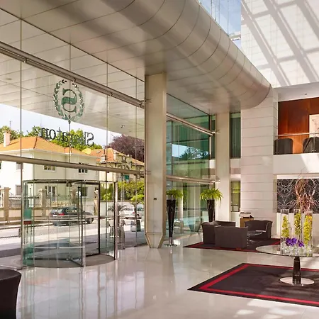 Sheraton & Готель 5*